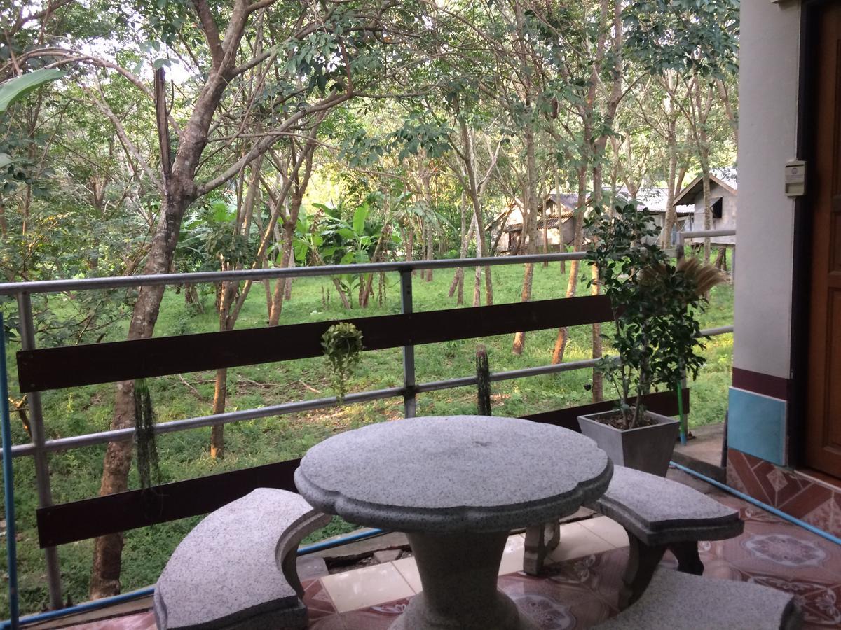 Hide-In House Hotel Koh Lanta Exterior photo