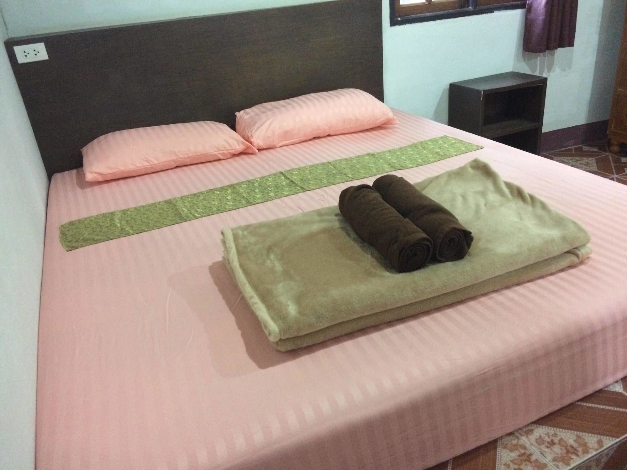 Hide-In House Hotel Koh Lanta Exterior photo