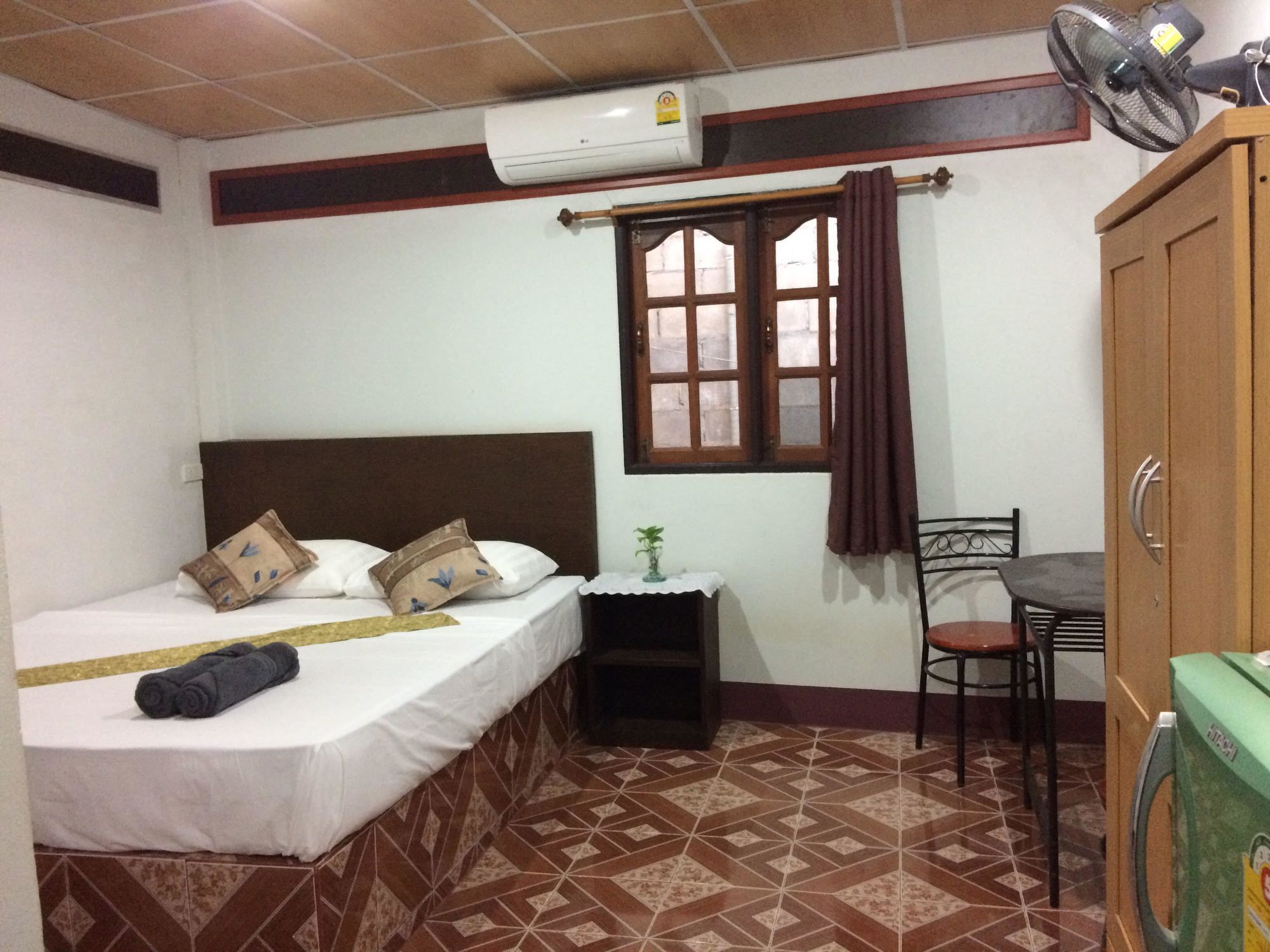 Hide-In House Hotel Koh Lanta Exterior photo